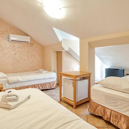 Hotel Rendez Vous Котор Экстерьер фото
