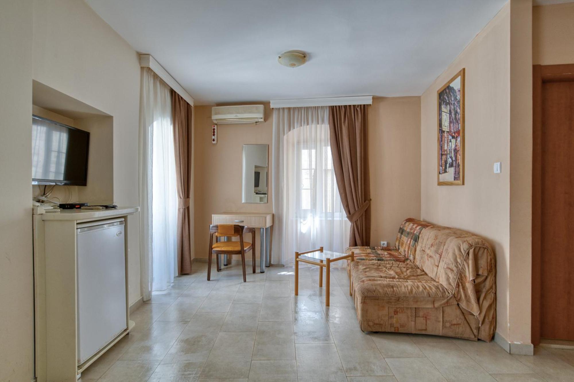 Hotel Rendez Vous Котор Экстерьер фото