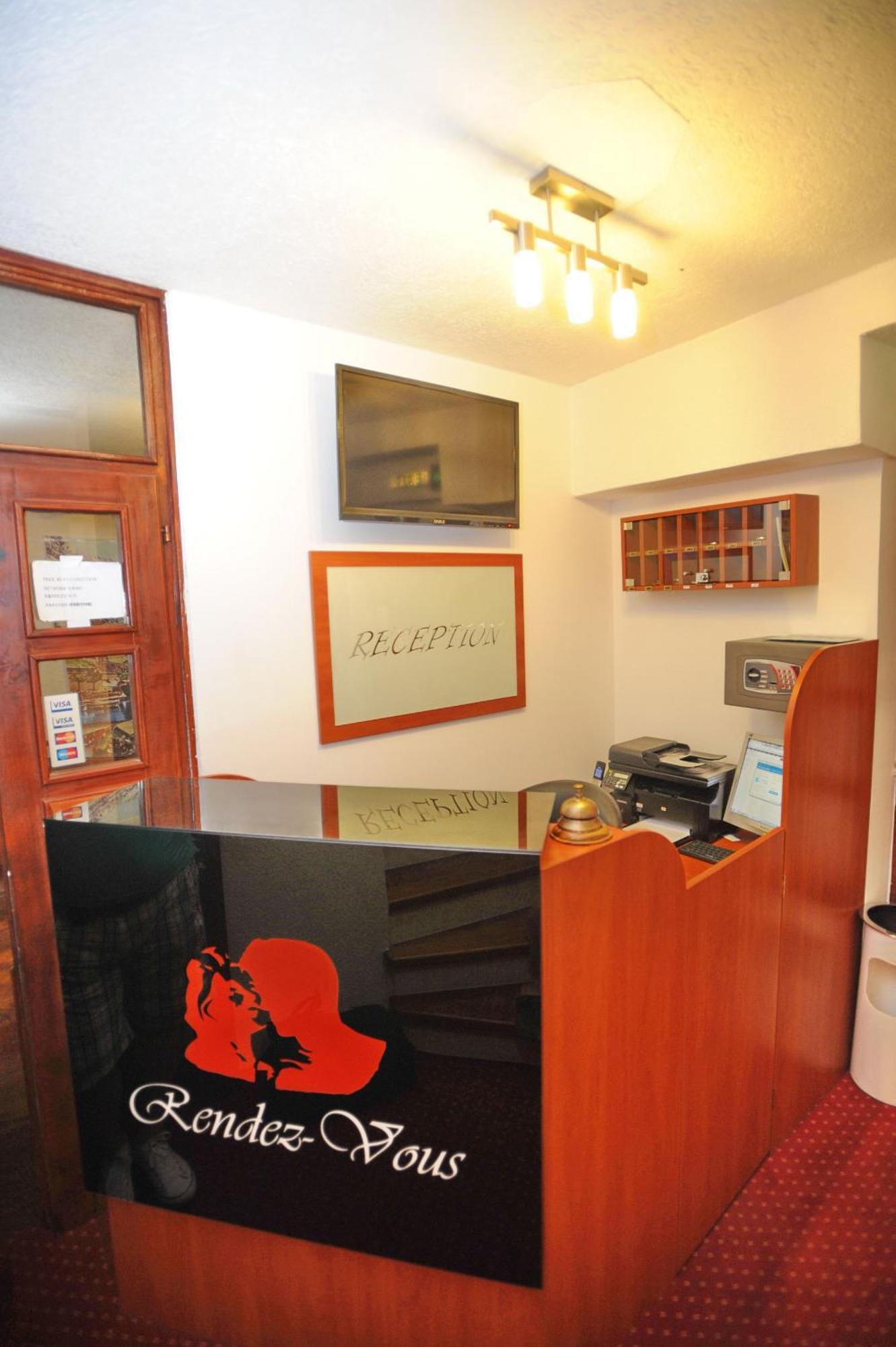 Hotel Rendez Vous Котор Экстерьер фото