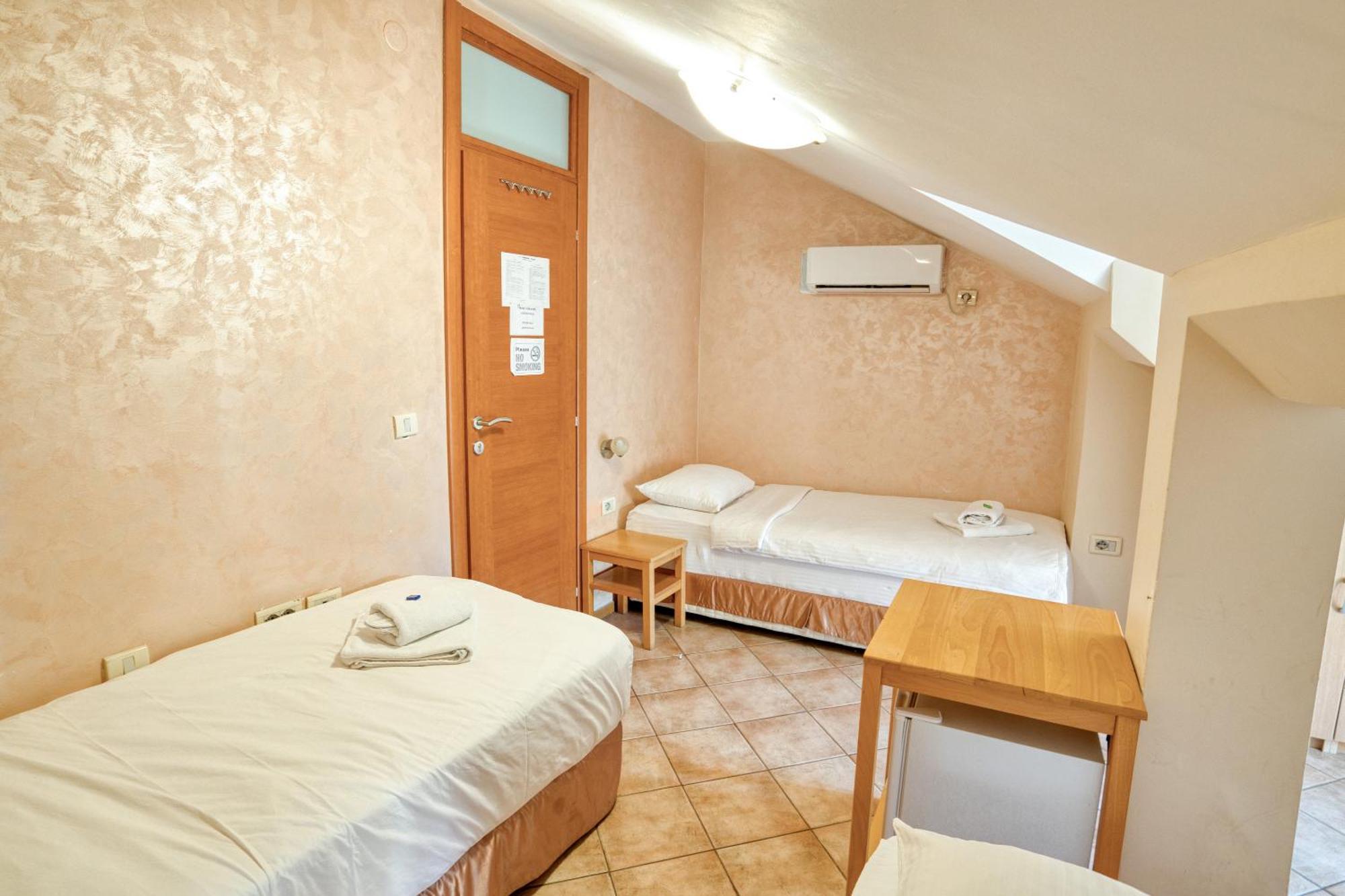 Hotel Rendez Vous Котор Экстерьер фото