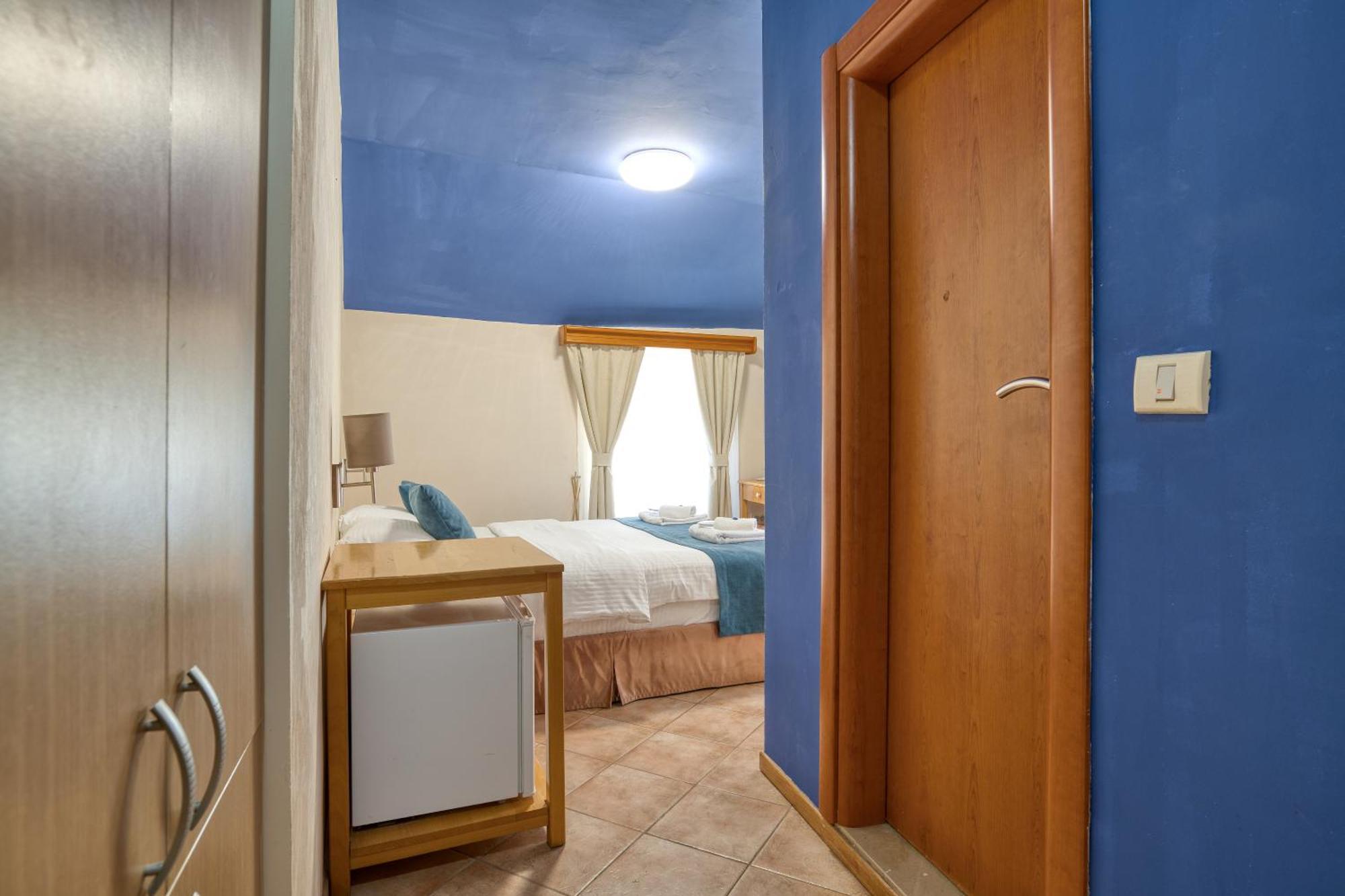 Hotel Rendez Vous Котор Экстерьер фото